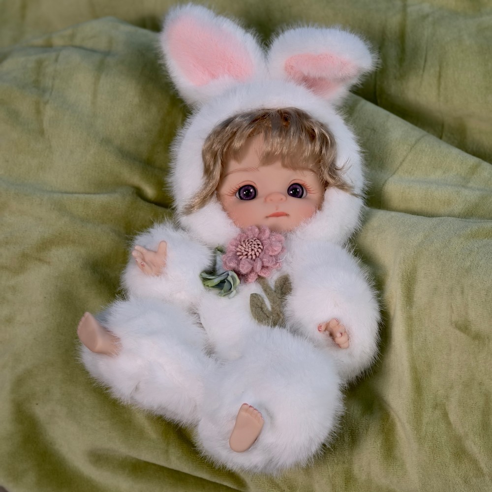 25cm Genuine Plush Vinyl Trendy Figure Toy Play Dress-Up Doll Gift Item Popular Plush Figure Toys